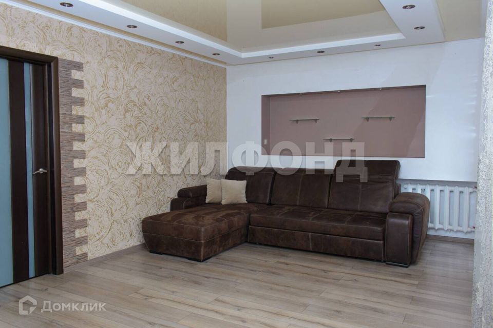 Продаётся 2-комнатная квартира, 61.6 м²