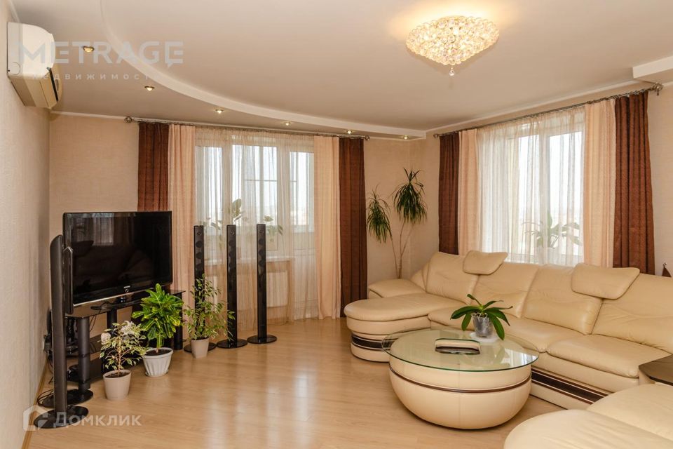 Продаётся 2-комнатная квартира, 80.4 м²