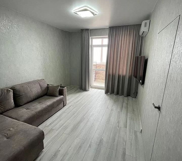 Сдаётся 1-комнатная квартира, 43 м²