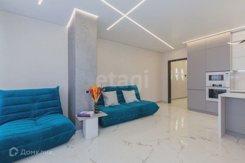 Продаётся 2-комнатная квартира, 62.6 м²