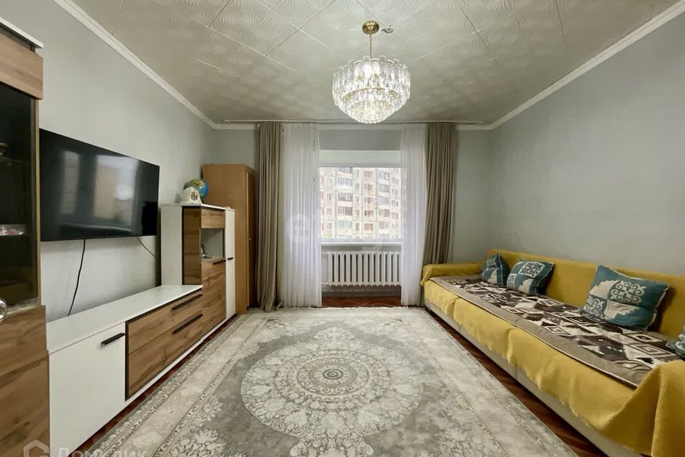 Продаётся 2-комнатная квартира, 57.7 м²