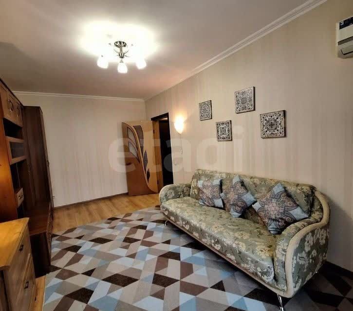 Продаётся 1-комнатная квартира, 33 м²
