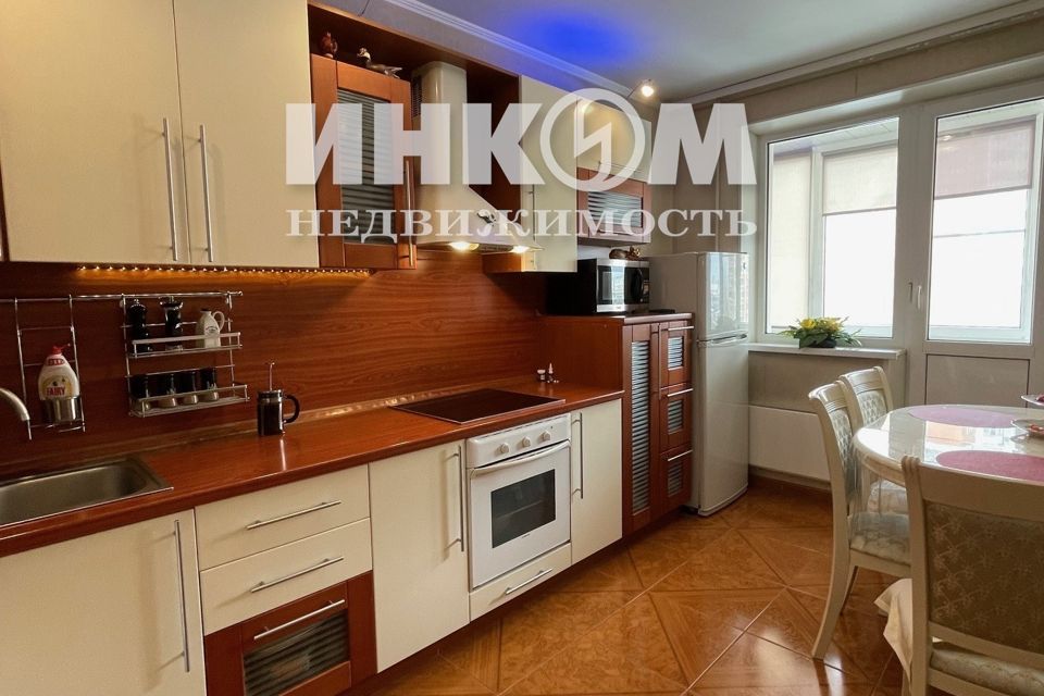 Продаётся 2-комнатная квартира, 53 м²