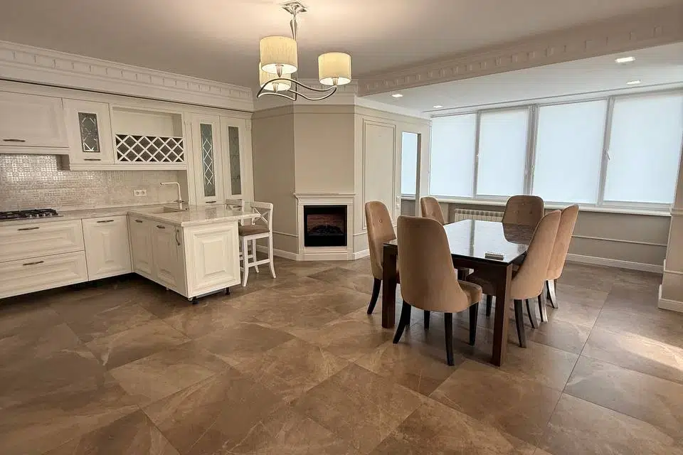 Продаётся 3-комнатная квартира, 126.9 м²