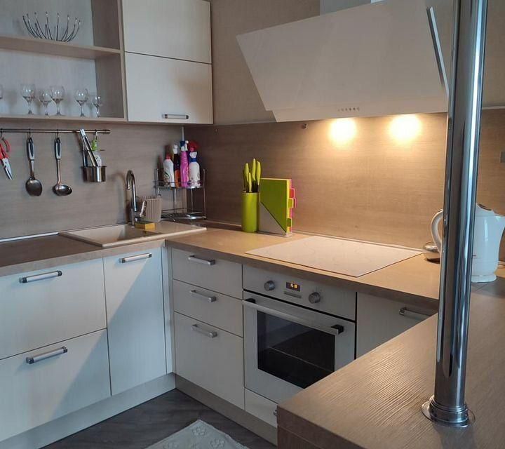 Продаётся 1-комнатная квартира, 54.5 м²