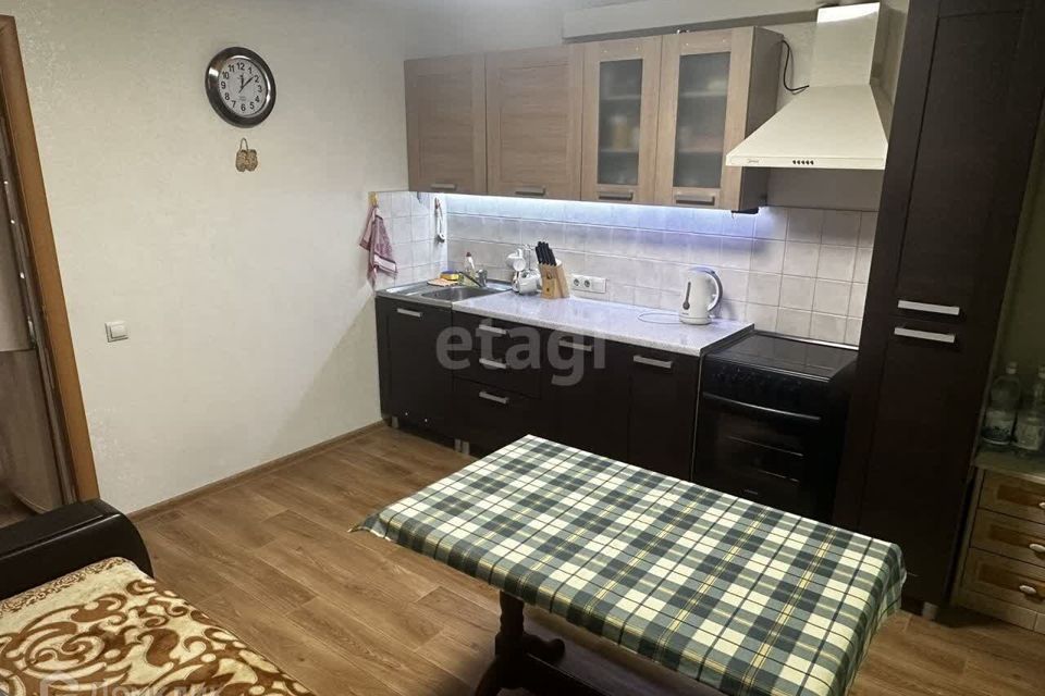 Продаётся 1-комнатная квартира, 41.4 м²