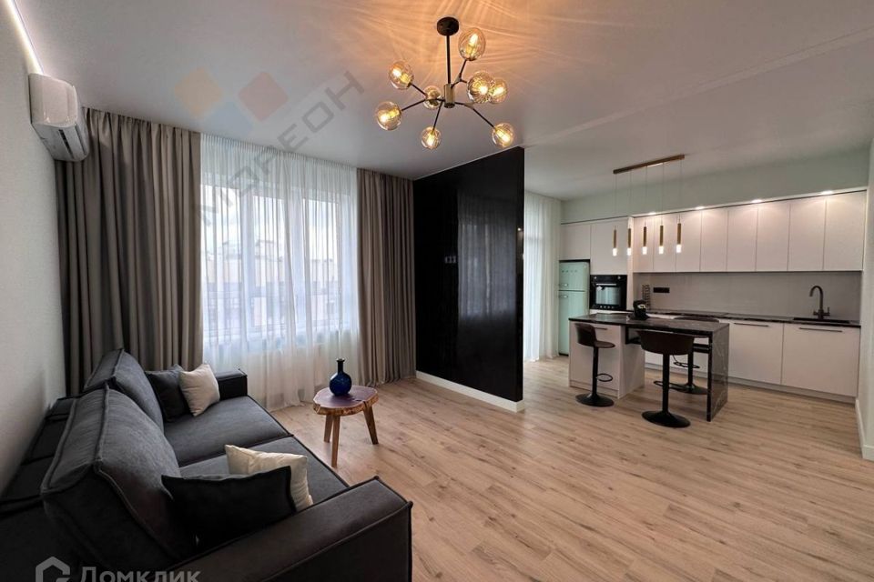 Продаётся 1-комнатная квартира, 47.5 м²