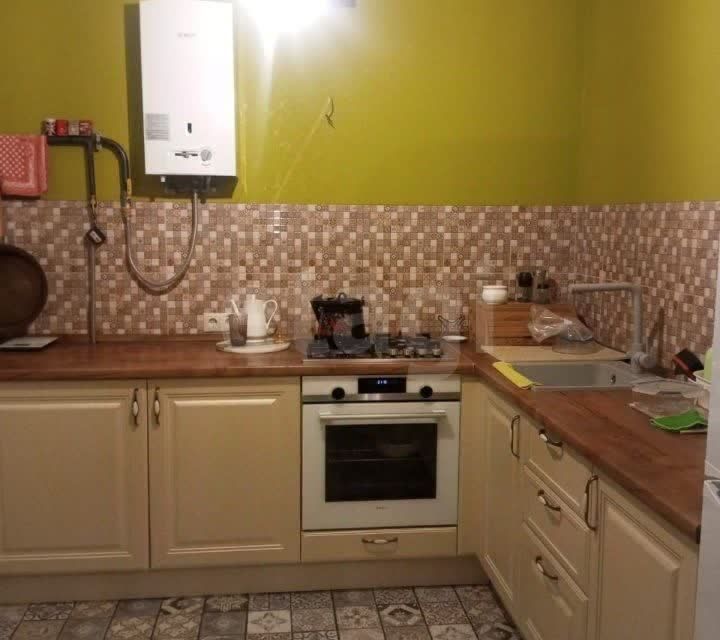 Продаётся 3-комнатная квартира, 65 м²