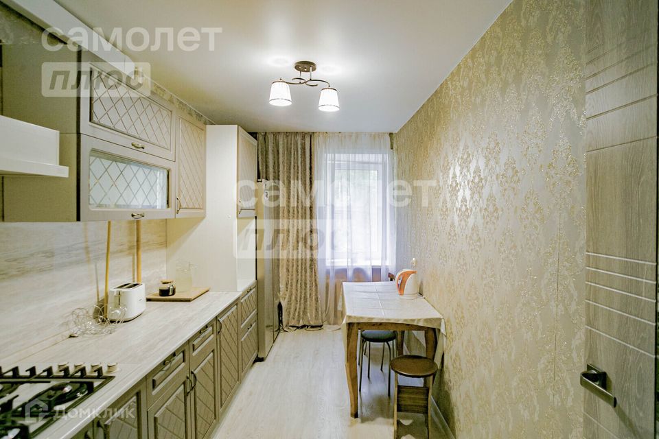 Продаётся 4-комнатная квартира, 78.9 м²