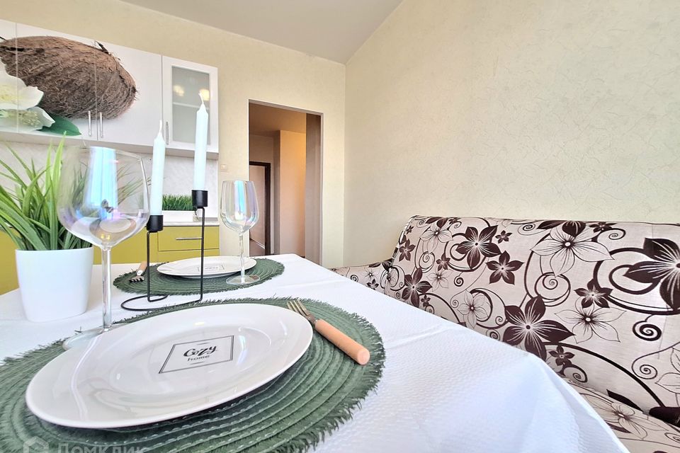 Продаётся 1-комнатная квартира, 50 м²
