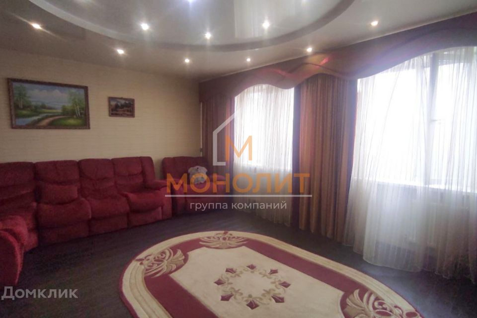 Продаётся 3-комнатная квартира, 104.9 м²
