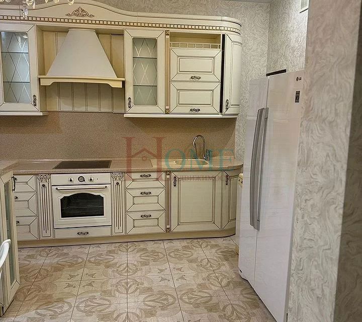 Сдаётся 3-комнатная квартира, 83 м²