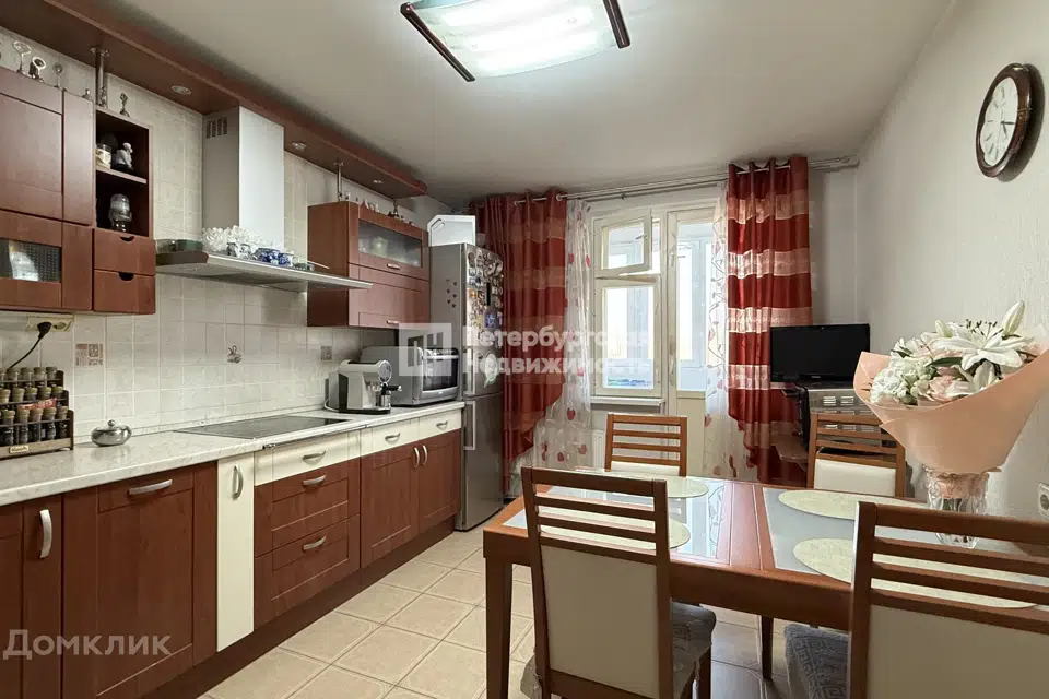 Продаётся 2-комнатная квартира, 59.3 м²