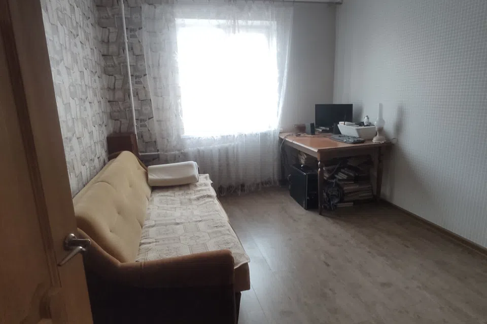 Продаётся 3-комнатная квартира, 62.1 м²