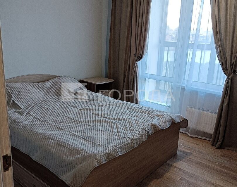 Сдаётся 2-комнатная квартира, 62 м²