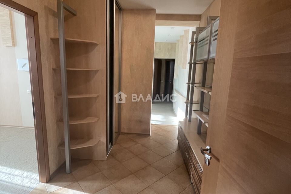 Продаётся 3-комнатная квартира, 76.8 м²