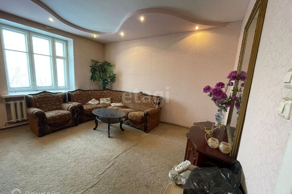 Продаётся 3-комнатная квартира, 101.9 м²