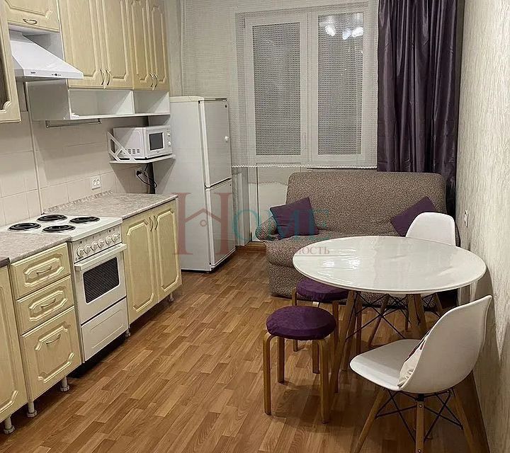 Сдаётся 1-комнатная квартира, 37.8 м²