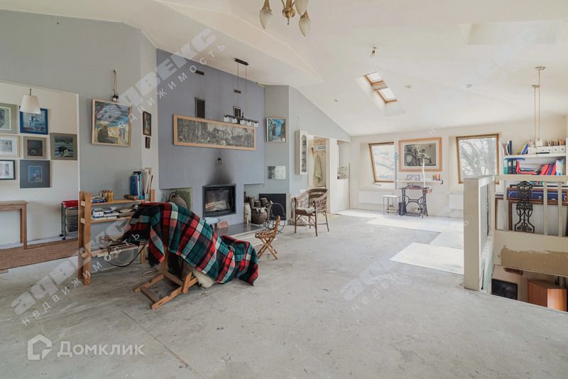 Продаётся 3-комнатная квартира, 167.1 м²