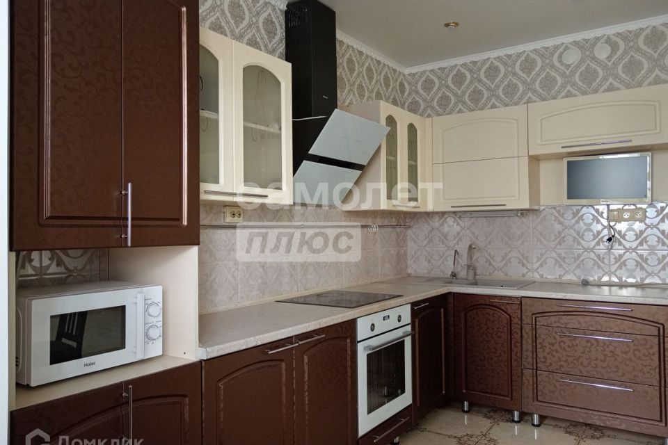 Продаётся 2-комнатная квартира, 64.7 м²