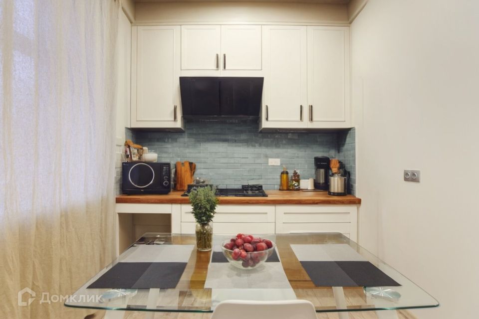 Продаётся 1-комнатная квартира, 37 м²