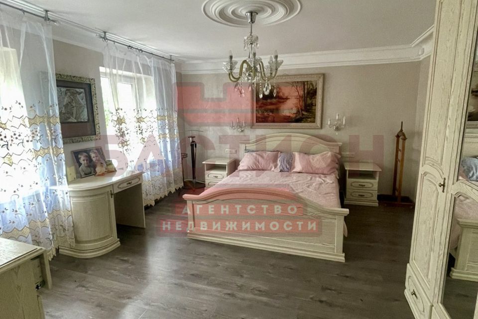 Продаётся 2-этажный дом, 148 м²