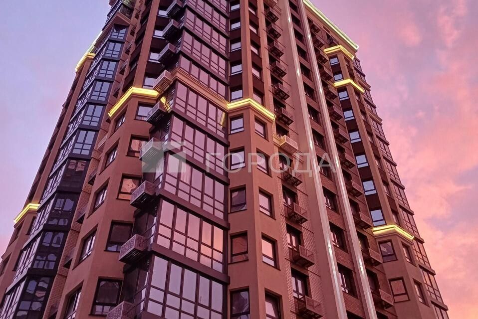 Продаётся 2-комнатная квартира, 67.4 м²