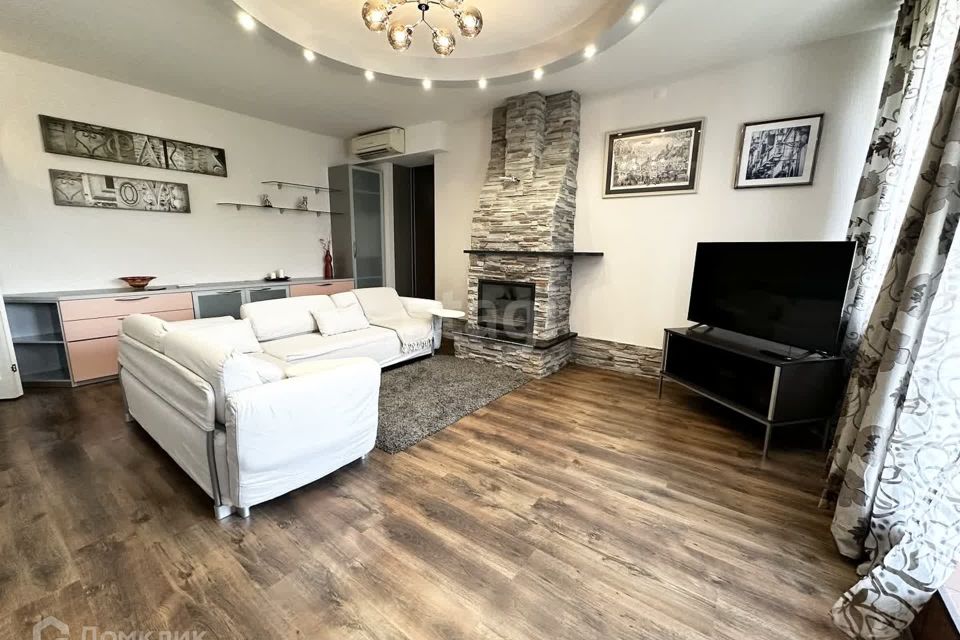 Сдаётся 3-комнатная квартира, 81 м²