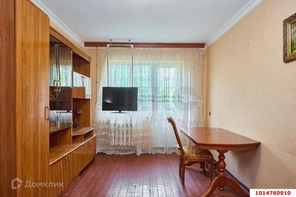 Продаётся 3-комнатная квартира, 54.2 м²