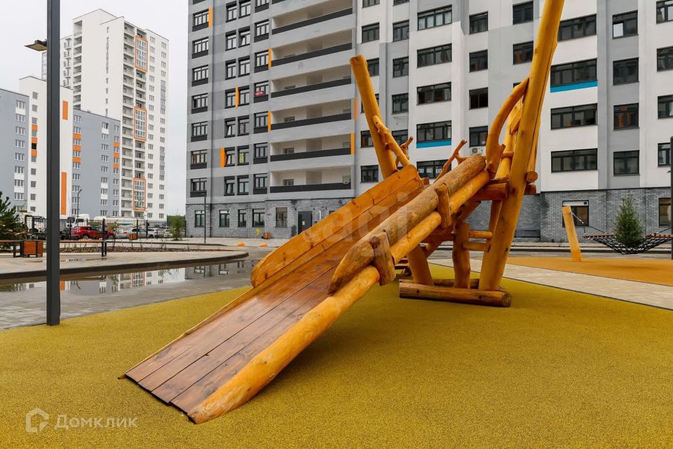 Продаётся 1-комнатная квартира, 37.4 м²