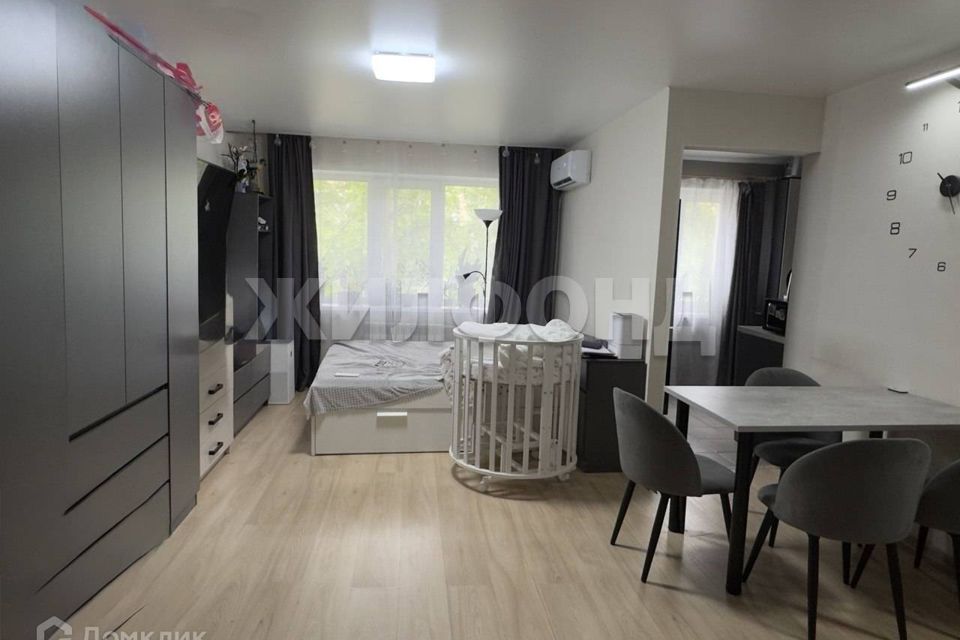 Продаётся 2-комнатная квартира, 43.8 м²