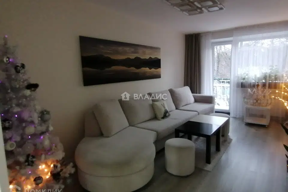 Продаётся 3-комнатная квартира, 64.5 м²