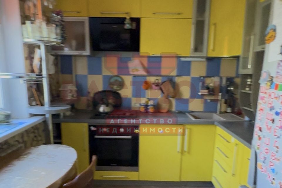 Продаётся 3-комнатная квартира, 72 м²