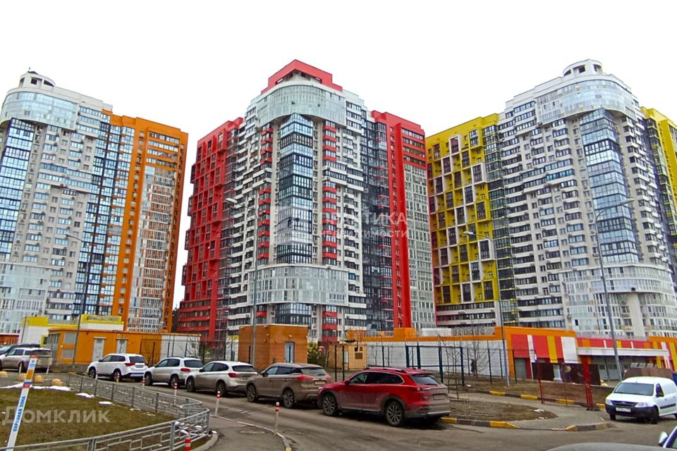 Продаётся 3-комнатная квартира, 57.8 м²