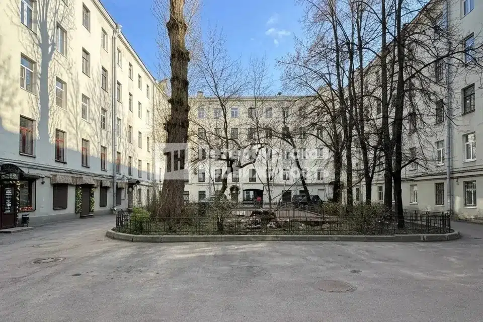 Продаётся 2-комнатная квартира, 62.8 м²