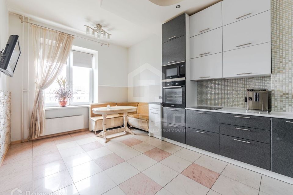 Продаётся 3-комнатная квартира, 88.8 м²