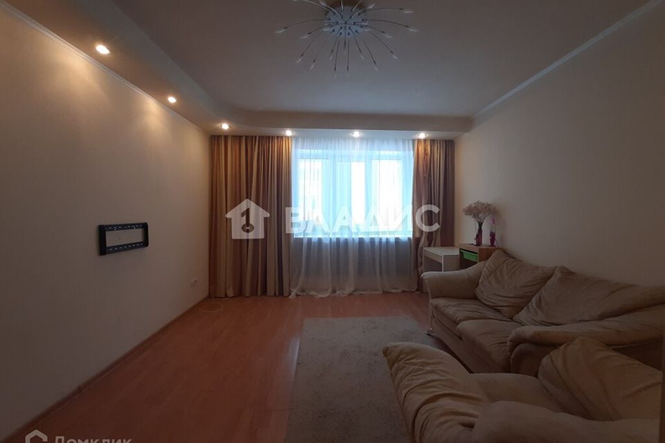 Продаётся 1-комнатная квартира, 49.1 м²