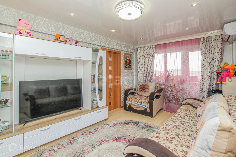 Продаётся 3-комнатная квартира, 56.8 м²