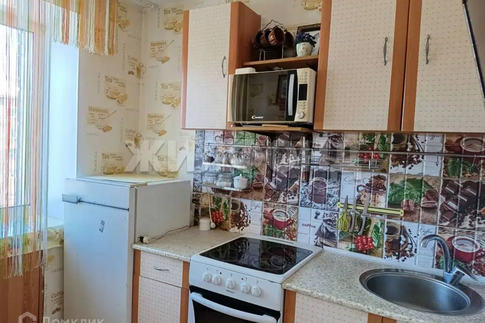 Продаётся 1-комнатная квартира, 30.8 м²