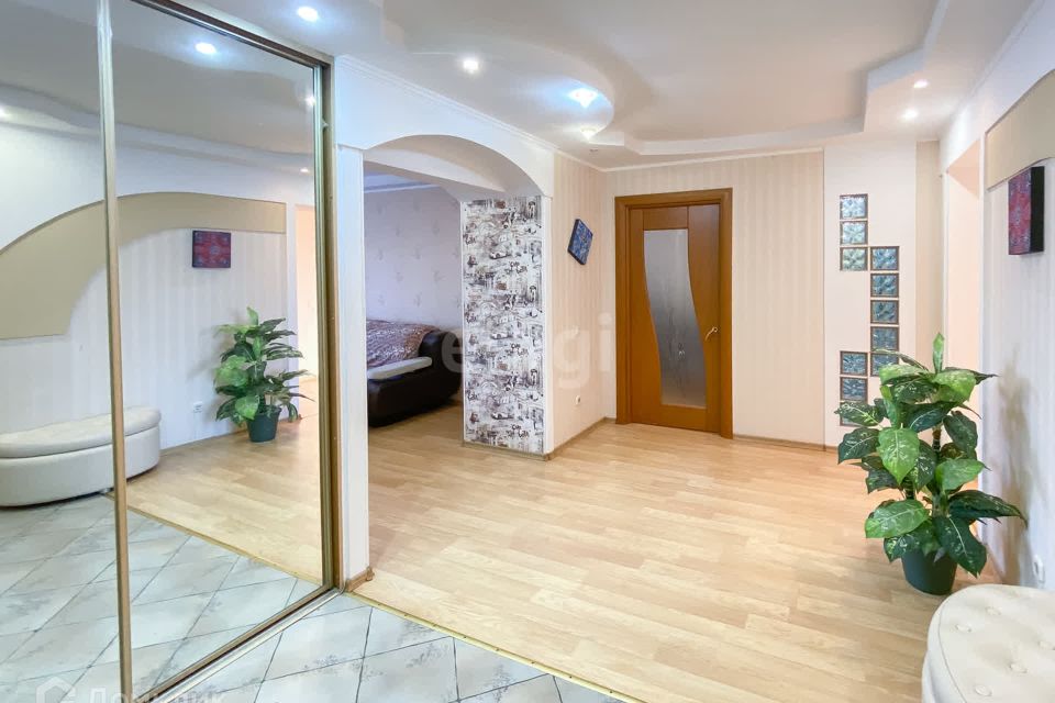 Продаётся 3-комнатная квартира, 88.7 м²