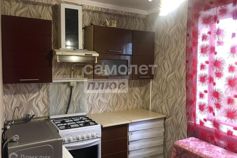 Продаётся 2-комнатная квартира, 43.6 м²