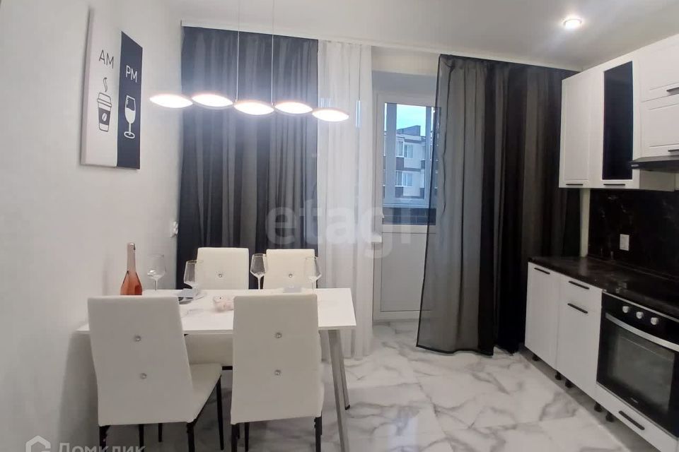 Продаётся 2-комнатная квартира, 50.8 м²