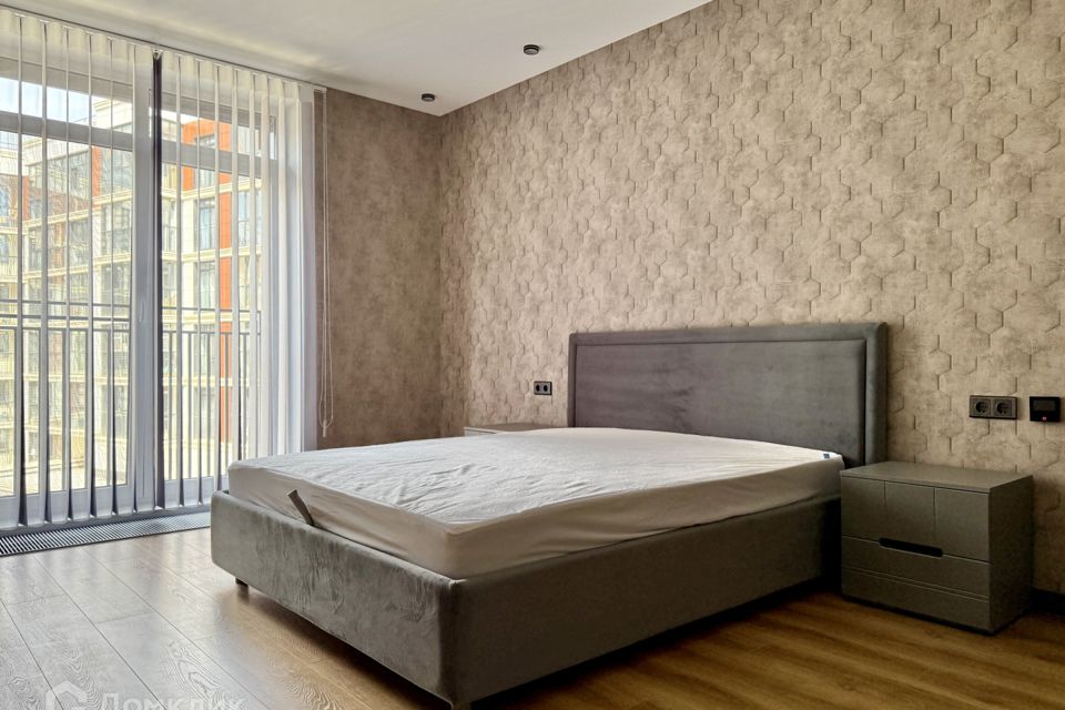 Сдаётся 2-комнатная квартира, 68 м²