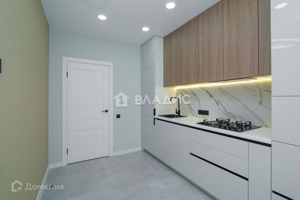 Продаётся 1-комнатная квартира, 41.3 м²