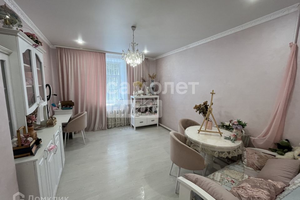 Продаётся 2-комнатная квартира, 50.2 м²