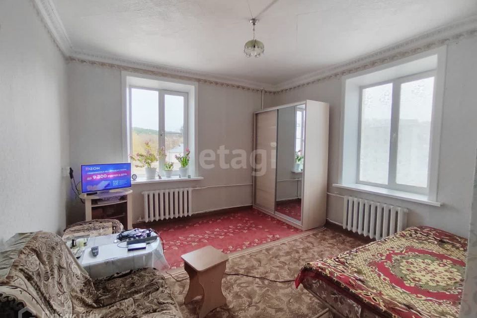 Продаётся 2-комнатная квартира, 60.4 м²