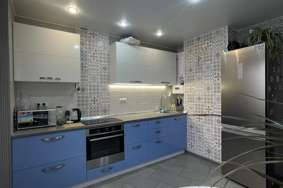 Продаётся 1-комнатная квартира, 44.8 м²