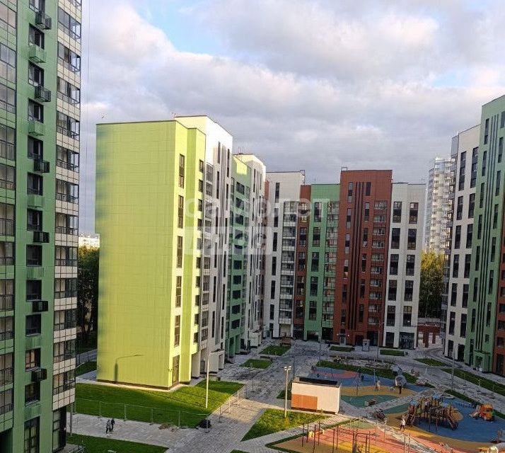 Продаётся 2-комнатная квартира, 57.2 м²