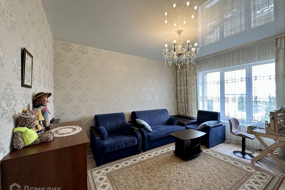 Продаётся 3-комнатная квартира, 72.4 м²