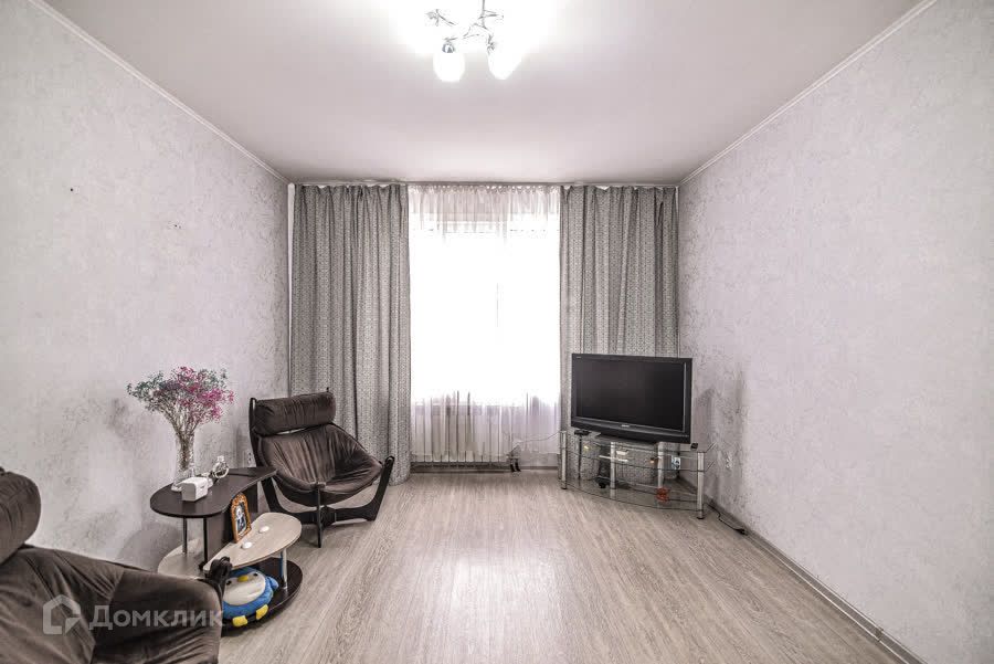 Продаётся 1-комнатная квартира, 39.8 м²